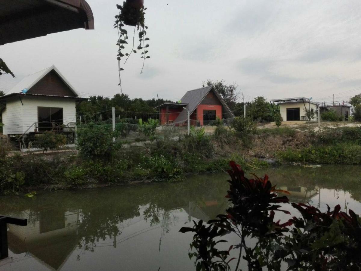 บ้านสวนปวิชญา เกษตรอินทรี Fang Экстерьер фото